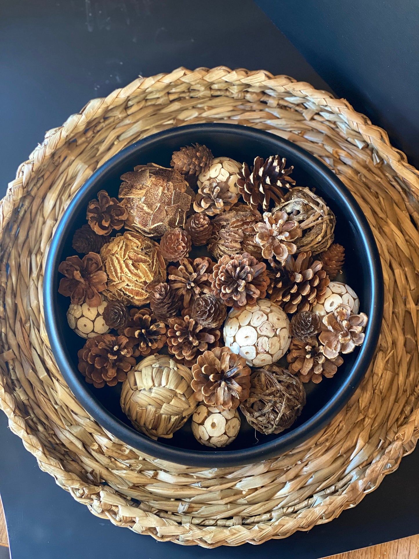 Large Red Pine Cones: Natural Rustic Christmas Ornaments, DIY Craft (1 Pound)